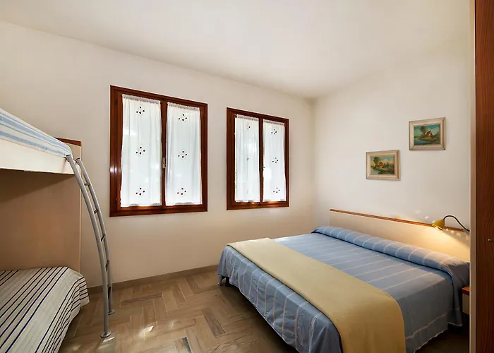 Albina Apartament *